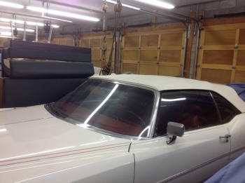 1976 Cadillac Eldorado Convertible C1355-Ext 1.jpg