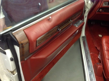 1976 Cadillac Eldorado Convertible C1355-Int 9.jpg