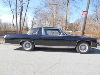 1984 Cadillac Fleetwood dElegance- Cover.jpg