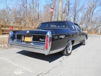 1984CadillacFleetwood Brougham (1).jpg