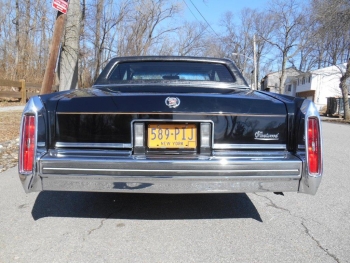 1984CadillacFleetwood Brougham (2).jpg