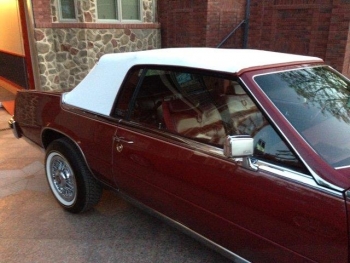 1985 Cadaillac Biarritz Convertible (10).jpg