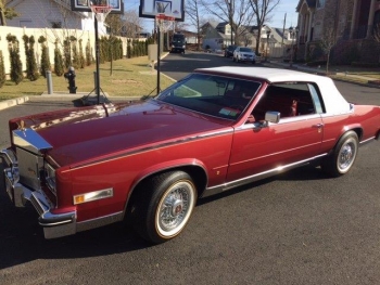 1985 Cadaillac Biarritz Convertible (12).jpg