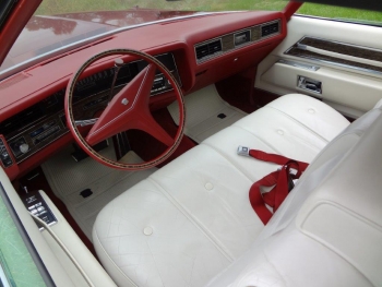 1971 Cadillac Coupe DeVille JG C1267 (9).jpg