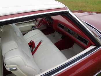 1971 Cadillac Coupe DeVille JG C1267 (17).jpg