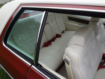 1971 Cadillac Coupe DeVille JG C1267 (18).jpg