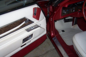 1971 Cadillac Coupe DeVille JG C1267 (40).jpg