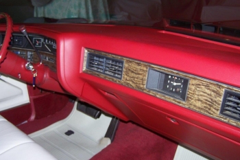 1971 Cadillac Coupe DeVille JG C1267 (47).jpg
