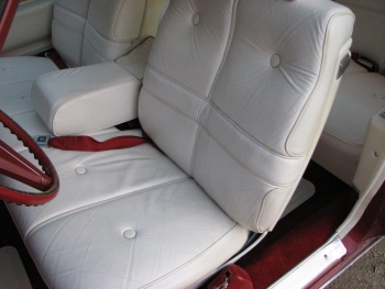 1971 Cadillac Coupe DeVille JG C1267 (51).jpg