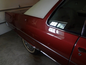 1971 Cadillac Coupe DeVille JG C1267 (66).jpg