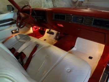 1971 Cadillac Coupe DeVille JG C1267 (69).jpg