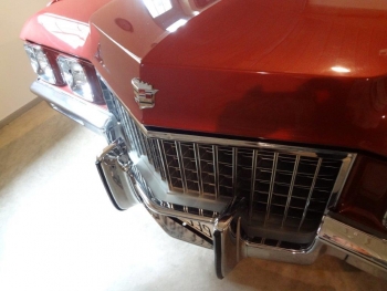 1971 Cadillac Coupe DeVille JG C1267 (72).jpg