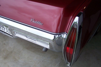 1971 Cadillac Coupe DeVille JG C1267 (93).jpg