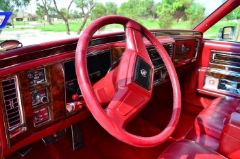 1990 Cad Fleetwood Brougham - c1270 (5).jpg