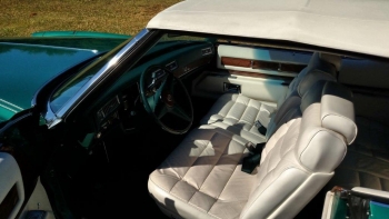 1976 Cadillac Eldorado Convertible C1275 (52).jpg