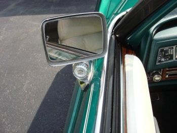 1976 Cadillac Eldorado Convertible C1275 (61).jpg