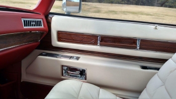 1976 Cadillac Eldorado Bicentennial C1282 (68).jpg