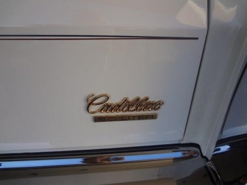 1991 Cadillac Brougham JF C1286 (15).jpg