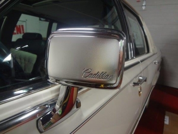 1991 Cadillac Brougham JF C1286 (12).jpg