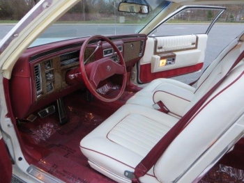 1979 Cadillac Coupe DeVille C1290 Int (1).jpg