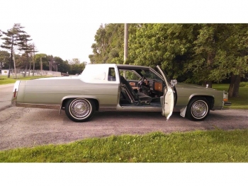 1985 Cadillad Eldorado Brougham C1295 (20).jpg