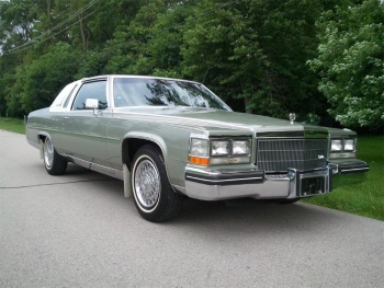 1985 Cadillad Eldorado Brougham C1295 (Cover).jpg