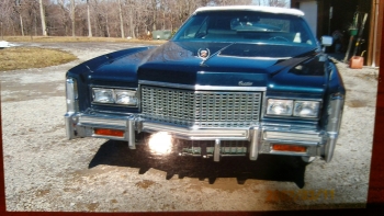 1976 Cadillac Eldorado Convertible(r) - C1301 (3).jpg