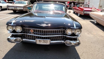 1959 Cadillac Series 62 C1309-Ext (2).jpg