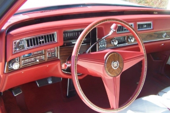 1976 Cadillac Eldorado ConvertibleBicentennial(C1314)-Int (11).jpg