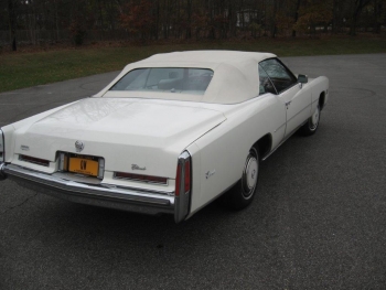 1976 Cadillac Eldorado ConvertibleBicentennial(C1314)-EXT (29).jpg