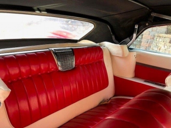 1959 Cadillac 62 series convertible C-1315 Int-5.jpg