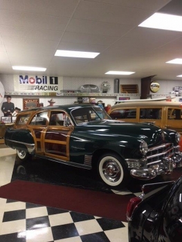 1949 Cadillac Woodie Wagon C1317-Ext 02.jpg