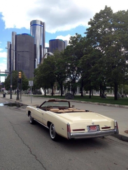 1976 Cadillac Eldorado Convertible C1333-Ext 1.jpg