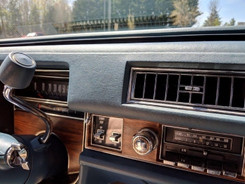 1976 Cadillac Eldorado Convertible C1324-Int 19.jpg