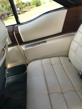 1976 Cadillac Eldorado Convertible C1324-Int 58.jpg