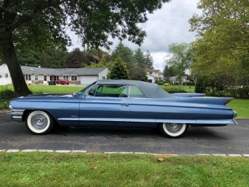 1961 Cadillac 62 Series Convertible C1342-Ext 1.jpg