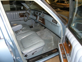 1978 Cadillac Seville C1344-Int 2.jpg