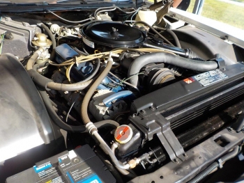 1976 Cadillac Eldorado Bi-Centenial C1348- Eng 1.jpg