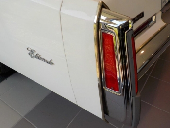 1976 Cadillac Eldorado Bi-Centenial C1348- Exd 4.jpg