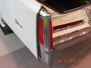 1976 Cadillac Eldorado Bi-Centenial C1348- Exd 8.jpg