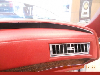 1976 Cadillac Eldorado Bi-Centenial C1348- Int 14.jpg