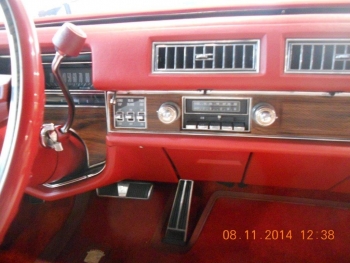1976 Cadillac Eldorado Bi-Centenial C1348- Int 15.jpg