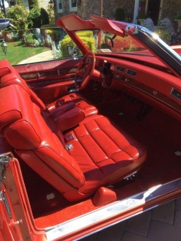 1976 Cadillac Eldorado Convertible C1349 Int 2.jpg