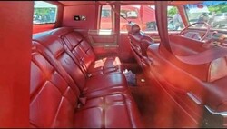 1980 Fleetwood Brougham White-Red - Interior(2).jpg